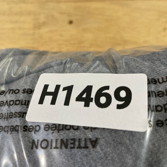 NEW Under Armour Mens M Rival Fleece Hoodie Gray - Picture 8 of 8